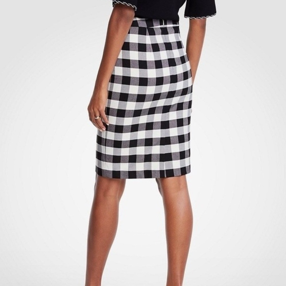 NWT Ann Taylor Women’s Checkered Pencil Skirt Black White Lined Size 2 - Picture 3 of 9